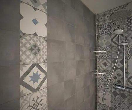 Au Pied Du Hetre * Tournai